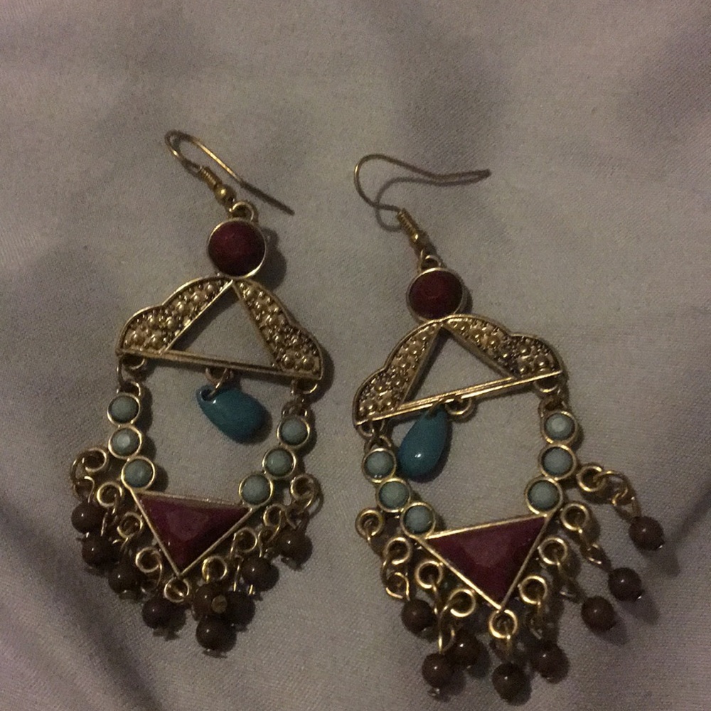Boho chic earrings